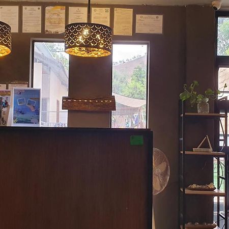 Aj Tourist Inn Coron Dış mekan fotoğraf